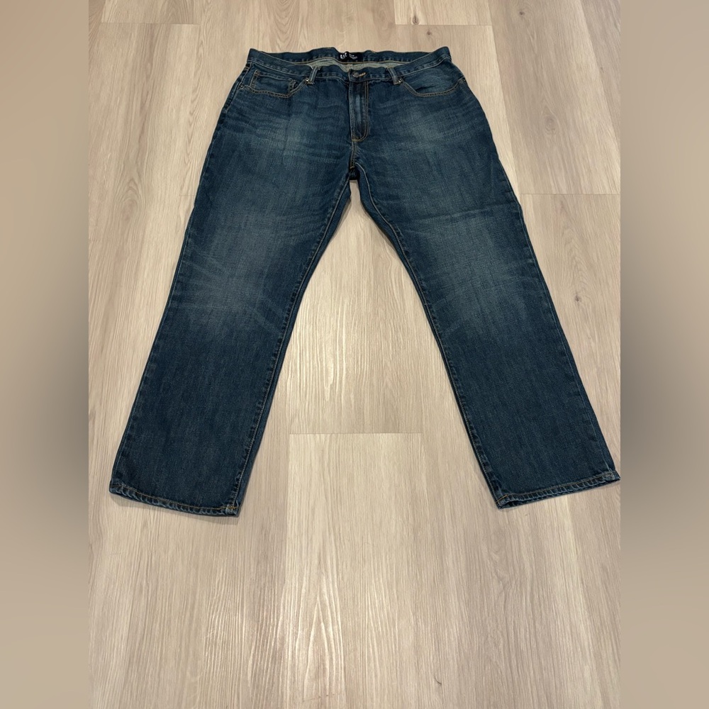 GAP Men's Classic Indigo Straight Jeans 38/32